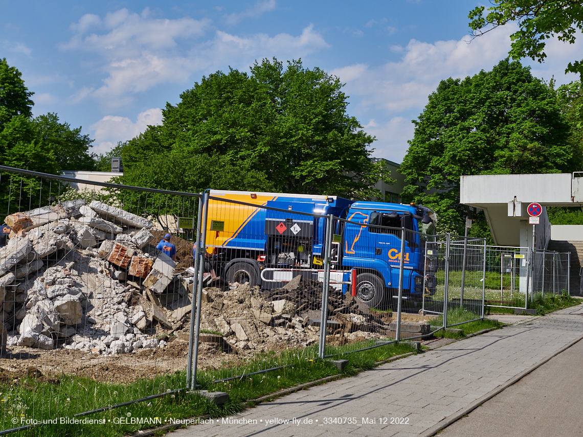 12.05.2022 - Baustelle am Haus für Kinder in Neuperlach